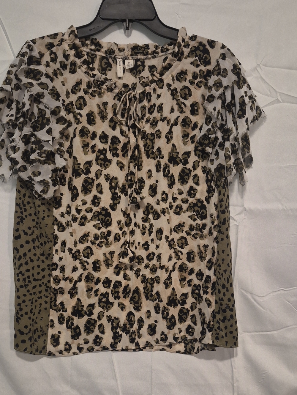 Leopard Print Ruffle/Tiered Sleeve Women's Top - Olive/Tan